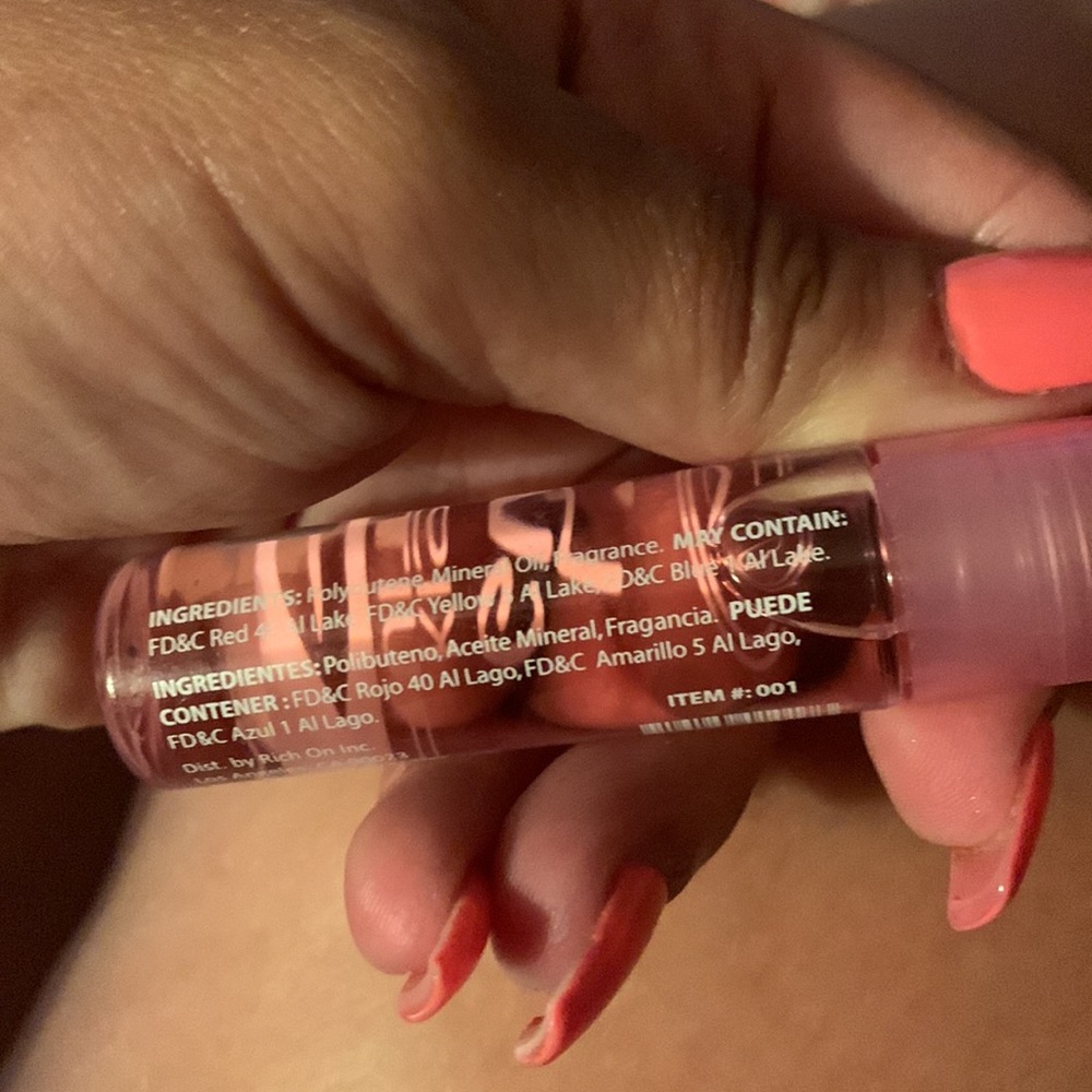 Used once apple flavored kissing fruit gloss. - Picture 3 of 3